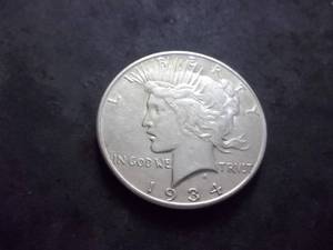 lot 43 image: 1934 D Silver Peace Dollar