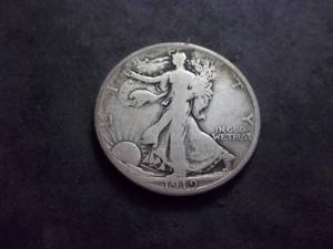 lot 59 image: 1919 D Walker Half Dollar