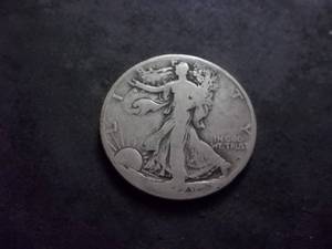 lot 71 image: 1929 S Walker Half Dollar