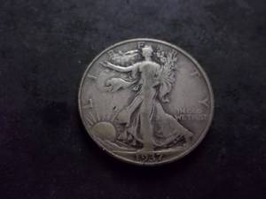 lot 83 image: 1937 D Walker Half Dollar