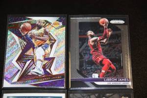 LeBron James Basketball Card Lot  4 Cards