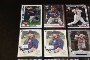 Willians Astudillo Baseball Card Rookie Lot  25 Cards