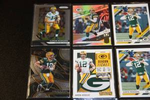 Aaron Rodgers Football Card Lot  10 Cards