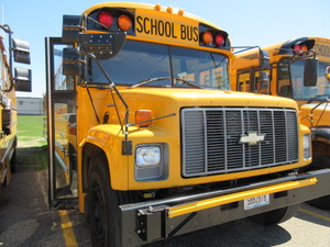 lot 580 image: GMC BLUEBIRD 61 PASSENGER SCHOOL BUS WITH REAR HANDICAP ACCESS