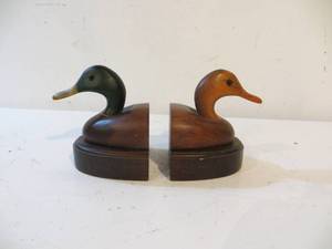 lot 15 image: GORGEOUS Wooden Duck Bookends