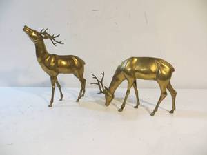 lot 20 image: Pair of VINTAGE Brass Deer