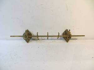 lot 46 image: VINTAGE Brass Horse Head Coat Rack