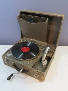 lot 4 image: ANTIQUE Portophone