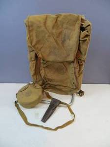 lot 22 image: VINTAGE Boy Scouts Backpack, Canteen, & Utensils