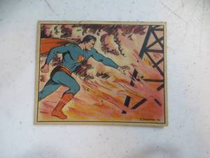 lot 26 image: VINTAGE Superman Gum Collectors Card
