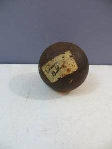 lot 34 image: VINTAGE Cannonball