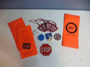 lot 98 image: Collection of Railroad Items