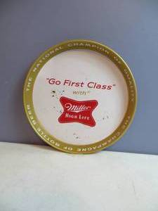 lot 105 image: VINTAGE Miller High Life Tray