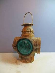lot 115 image: VINTAGE Adlake Railroad Lamp