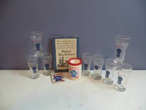 lot 126 image: Pabst Beer Collectibles