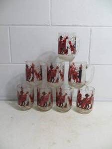lot 180 image: 8 VINTAGE Glass Bar Mugs