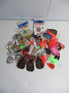 lot 189 image: Keychain Collection