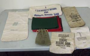 lot 261 image: Canvas Bank Bags