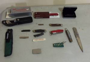 lot 282 image: Pocket Knife lot