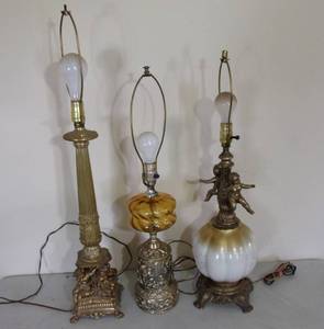 lot 286 image: 3 Lamps