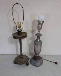 lot 292 image: 2 Lamps