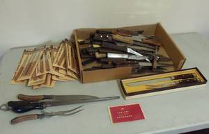 lot 308 image: Kitchen knives