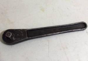 lot 325 image: GS71 Snap on Socket Wrench