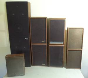 lot 334 image: 9 home speakers
