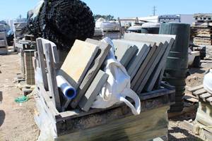 Lot of (1 Pallet) Flat Stones 24x23.5x2in., 26x14x2in., 24x23.5x1.5in.