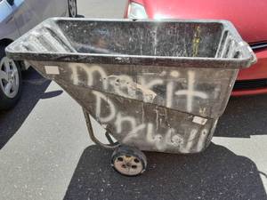 lot 18 image: Rubbermaid 1005 12 Cubic Yard Rolling Garbage Can