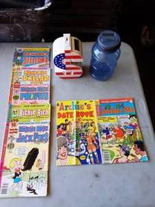 lot 20 image: Comic Books (1970s) And Coin Banks