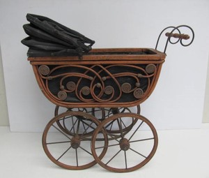 lot 52 image: Antique Style Decorative Baby Carriage