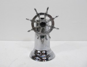 lot 237 image: Vintage Chrome Ships Wheel Table Lighter