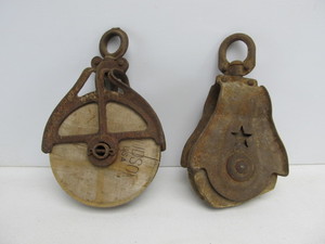 lot 302 image: 2 Antique Industrial Pulleys