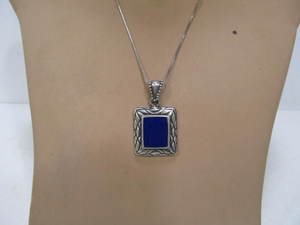 lot 305 image: Signed Sterling Silver & Lapis Pendant Necklace