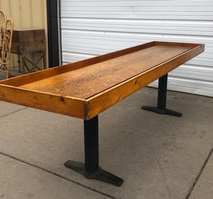 lot 3 image: Vintage Oak Bar Shuffleboard Table