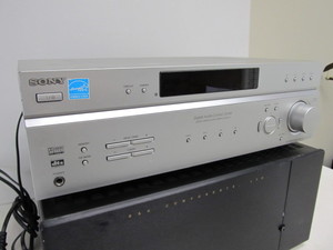 lot 198 image: B&ampK CT Series 600.1 Six Zone AV Control Center & Sony Audio Control Center