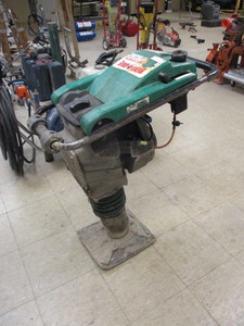 lot 19 image: Wacker Jumping Jack