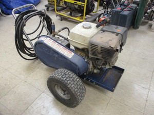 lot 20 image: Graco 3500 PSI Pressure Washer