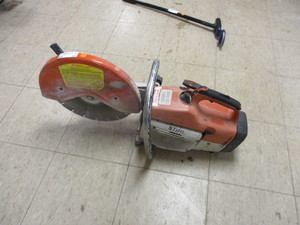 lot 23 image: Stihl TS400 Concrete Saw