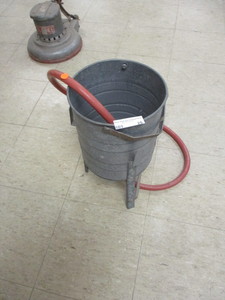 lot 25 image: Sand Blaster