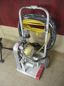 lot 50 image: Airless Paint Sprayer