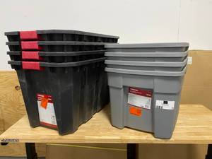 lot 23 image: HUSKY Lot of 4 37 Gal Bins, Lot of 4 35 Gallon Bins