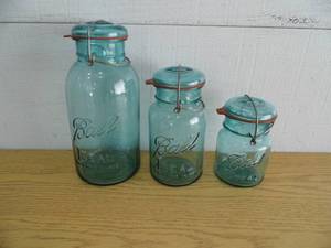 Lot of 3 Ball Jars