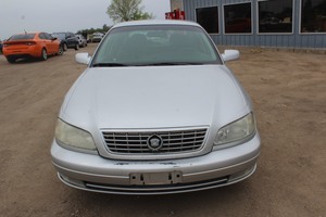 lot 5387 image: 2000 Cadillac Catera