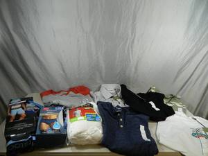 lot 78 image: Lot of Mens Large Clothing