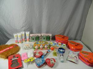 lot 113 image: Large Assortment of Food and Candy