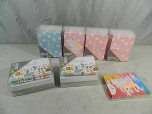 lot 198 image: 310 New Thank You Cards with Envelopes
