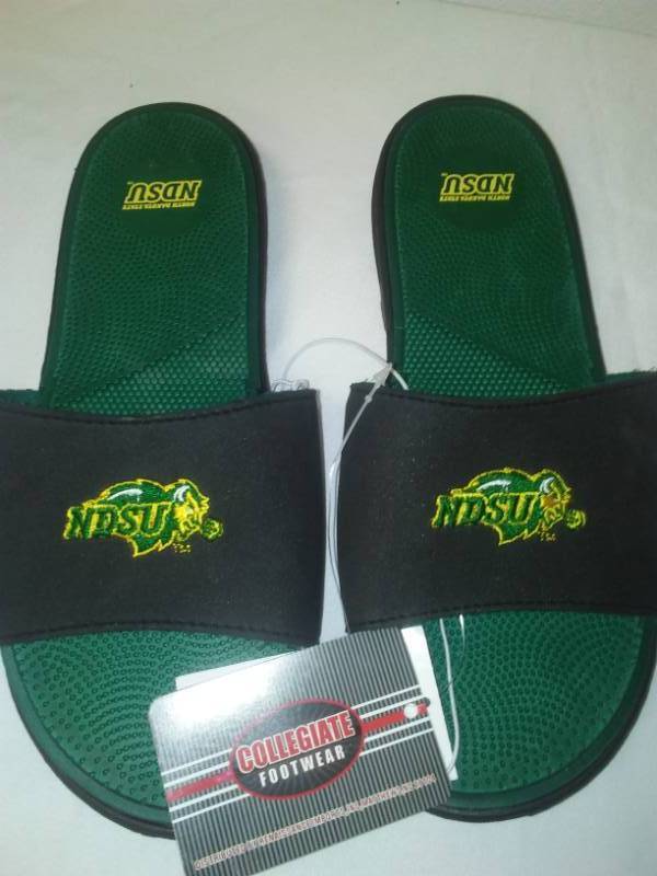lot 292 image: NEW NDSU  BISON  Sandals Mens 78 or Womens 910 embroidered