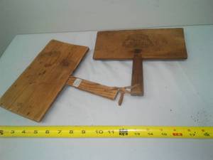 lot 278 image: 2 Wool Carders